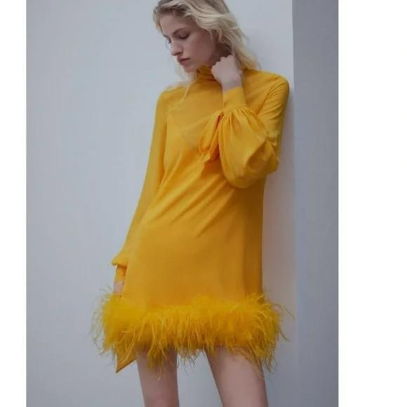 MANGO SEMITRANSPARENT FEATHER DRESS YELLOW - Picture 6 of 7